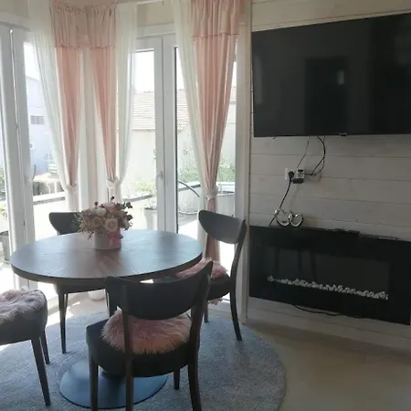 Pensionat Luxury Slavica 4*