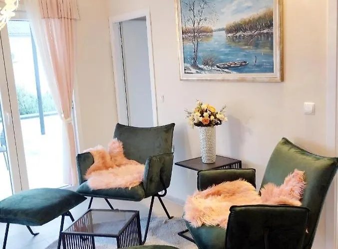 Gasthuis Luxury Slavica 4*